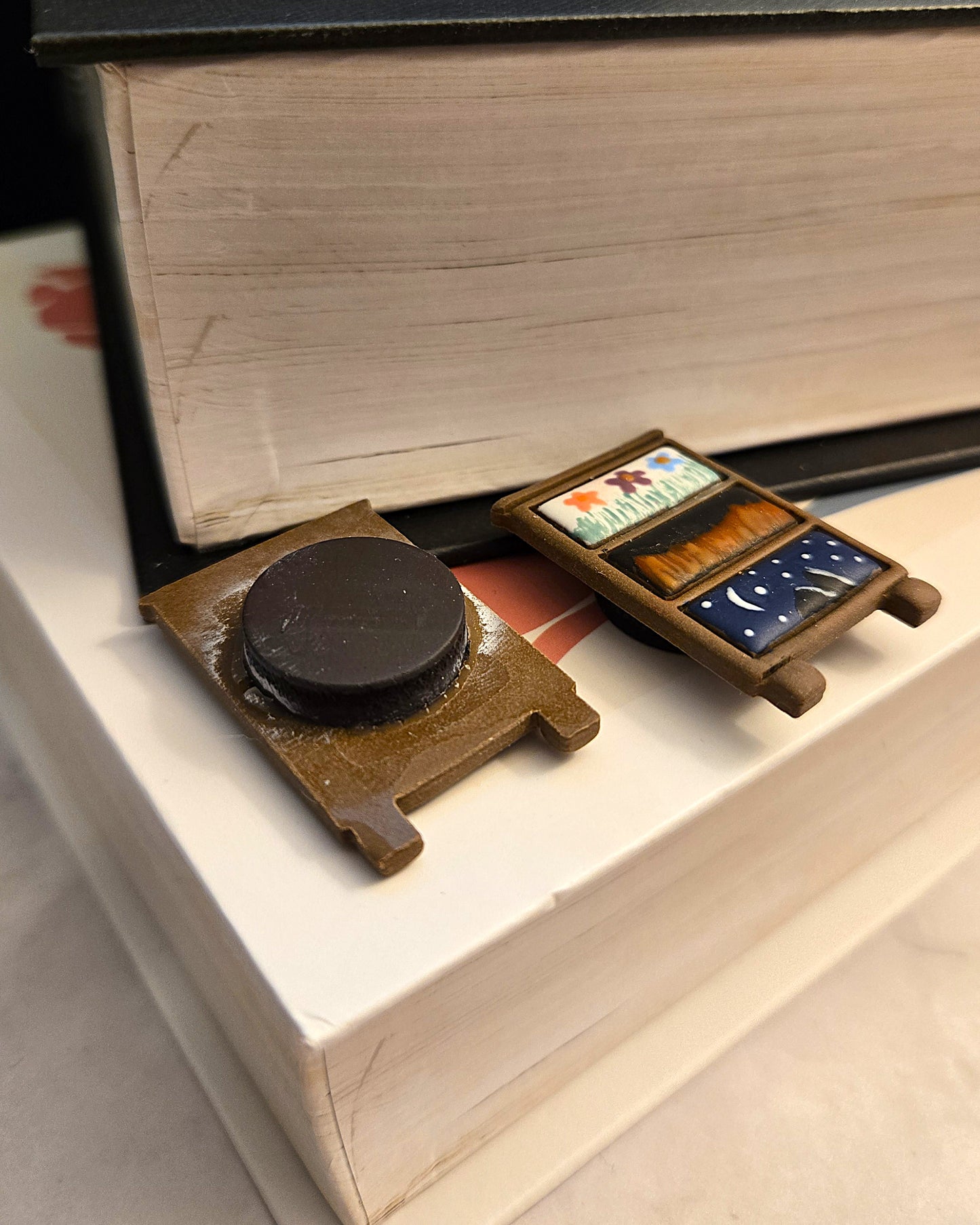 Dresser Magnet