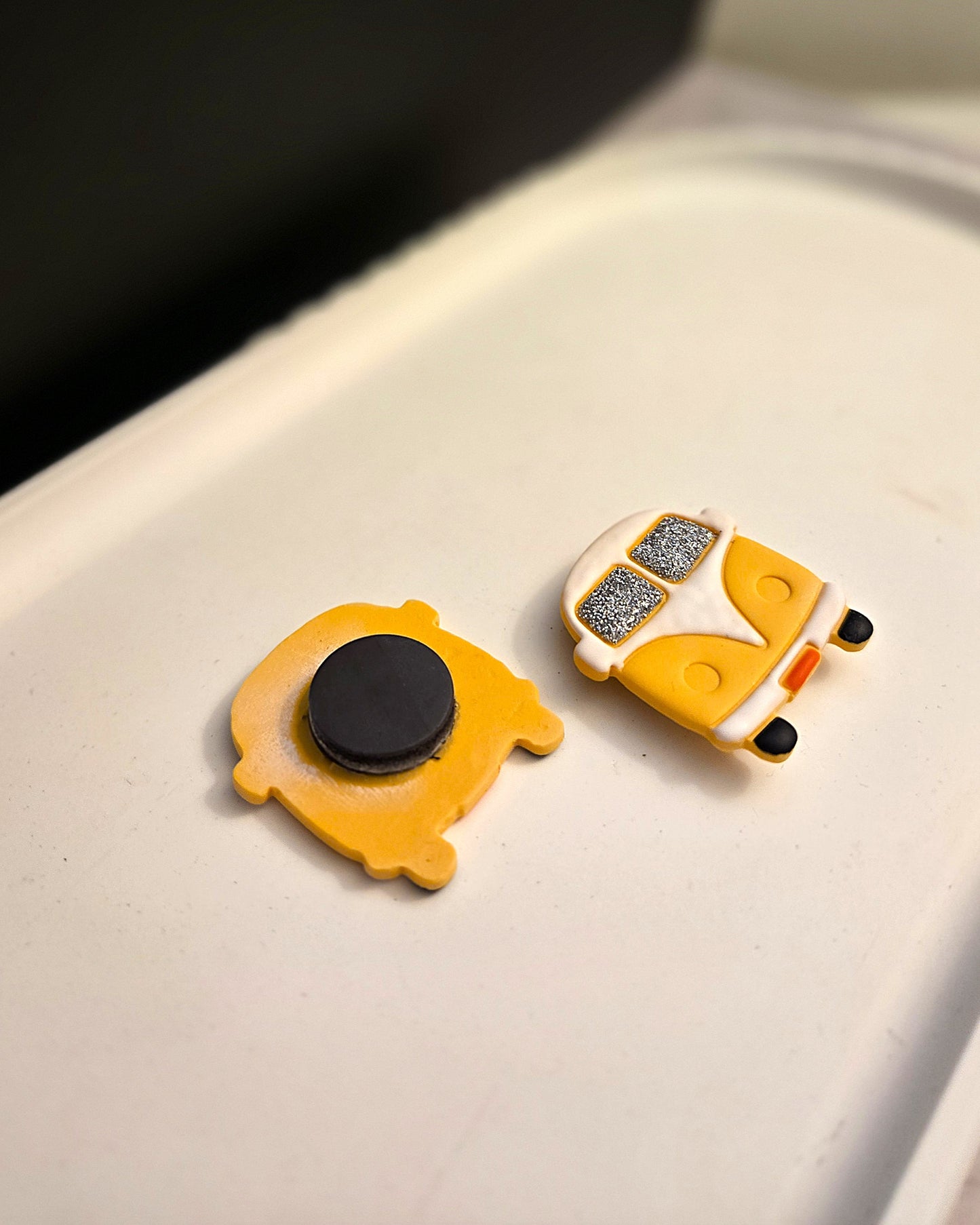 Retro Van Magnet