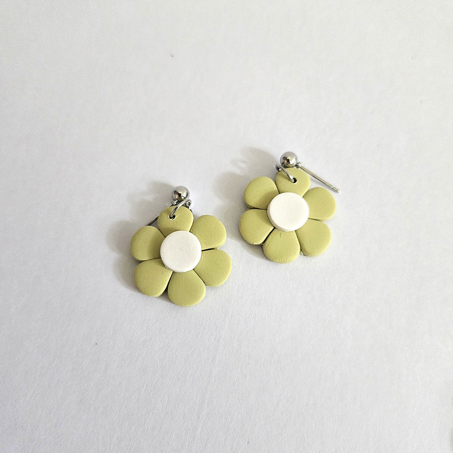 Spring Daisies | Polymer Clay Earrings