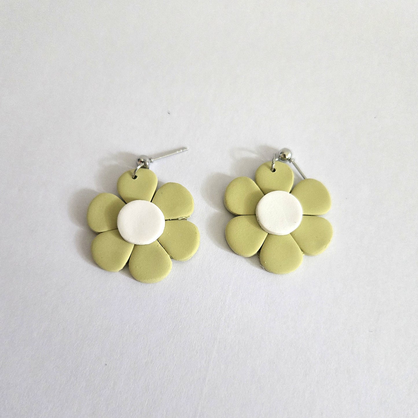 Spring Daisies | Polymer Clay Earrings