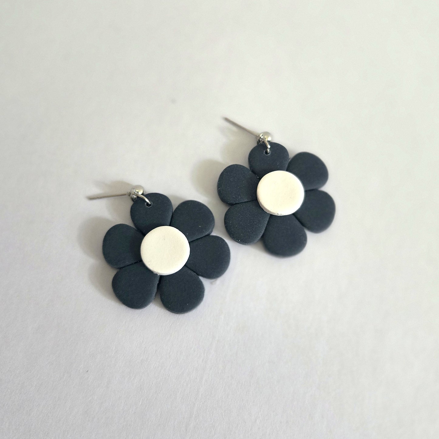 Spring Daisies | Polymer Clay Earrings