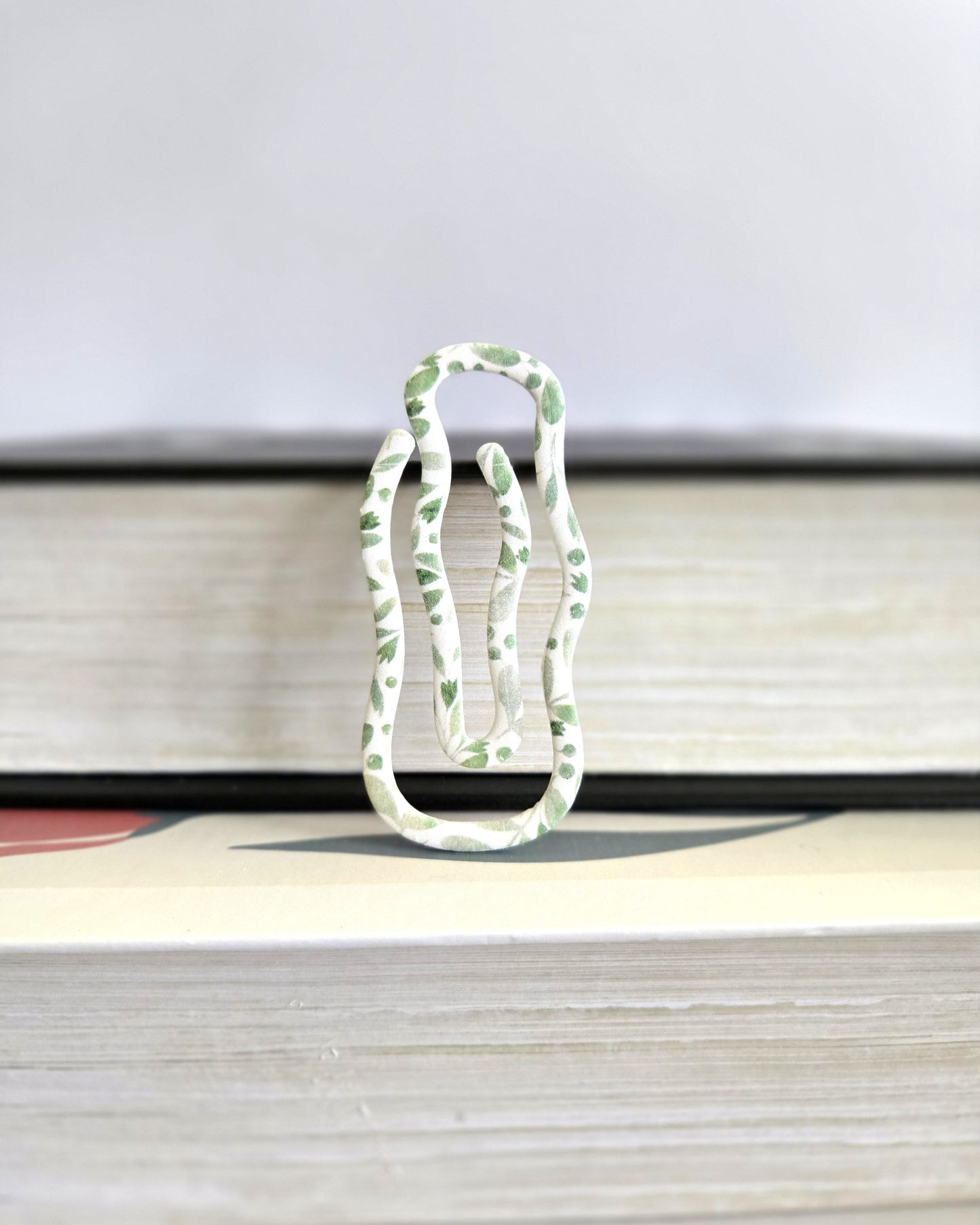 Squiggle Clip Bookmark