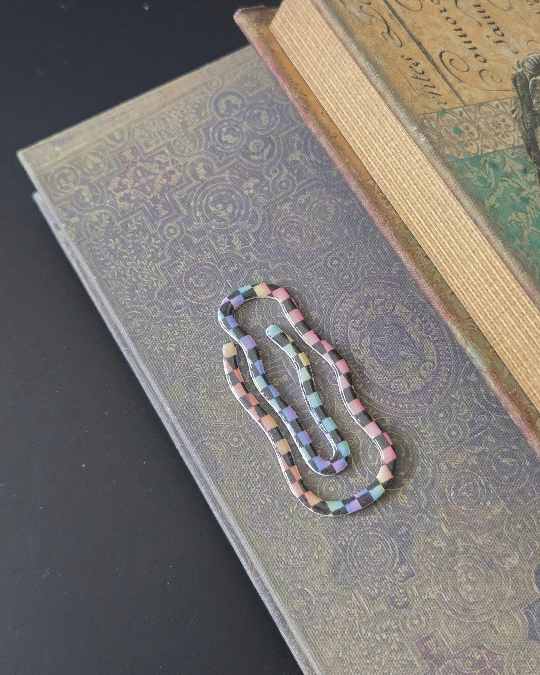 Squiggle Clip Bookmark